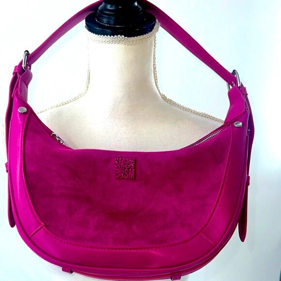 New Steve Madden Magenta Suede Shoulder Bag. see video Boho - Picture 1 of 11